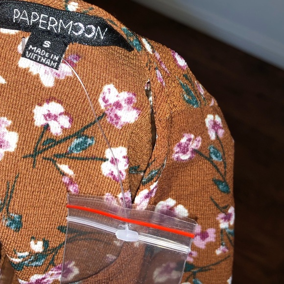 Women’s blouse - Picture 4 of 4